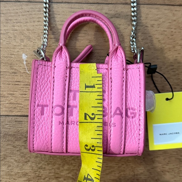 Marc Jacobs The Nano Tote Crossbody Bag In Bow Pink NWT Sold Out Viral Mini Luxe - Picture 5 of 16